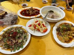 -荣生萝卜汤饭店