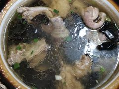 -山里人家土菜馆(茅山店)