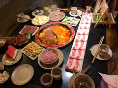 -在蜀里·一米肥牛老火锅(黄埔店)