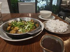 -Cau Go Vietnamese Cuisine