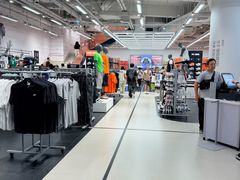 -东荟城名店仓