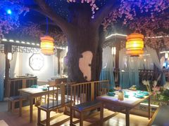 大堂-荷塘秋月·本帮江浙菜(国权路店)