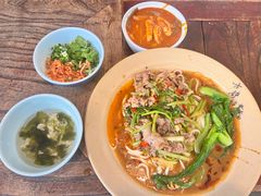 -方铲铲·成都板凳面(滨江银泰店)