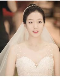 -Eling伊林彩妆·化妆培训(河西奥体店)