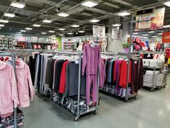 -上品折扣(回龙观店)