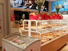 面包甜点陈列柜-好利来(奥林匹克购物广场店)