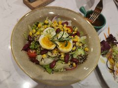 缤纷田园沙拉-西语·炭烧牛排(卓越中寰店)