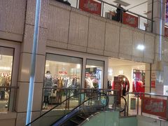 -王府井百货(中州中路店)