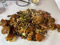 海鲜小咖-1910老鲁味海鲜·戳子肉·青岛菜(金沙滩店)