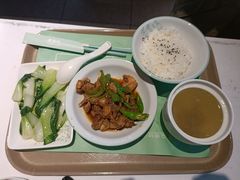 -老乡鸡(上海品尊国际中心店)
