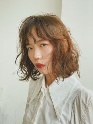 -苑苑发型设计