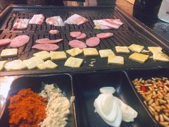-贵州风味小馆(世茂茂悦里)