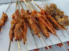 -小董哥烤串·爆汁大油边(故宫店)