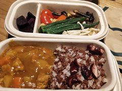 -星巴克臻选(上海中环广场2F店)
