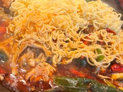 -鸣记脆皮烤鱼·海鲜烤鱼(三八广场店)
