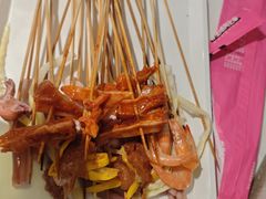 -佰人王串串香火锅(洋珠巷店)