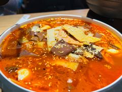 -川堂风·跷脚牛肉·乐山爆炒(宝山日月光店)