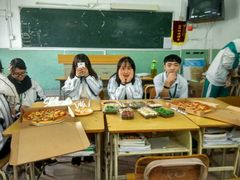 -那坡里比萨(康王北路店)