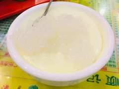 西米双皮奶-顺记冰室(宝华路店)