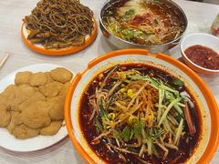 -三姐妹冷面馆(保卫路店)