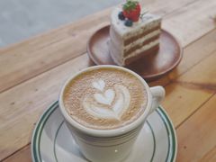 澳白-COTTON CAFE(德信·中外公寓店)