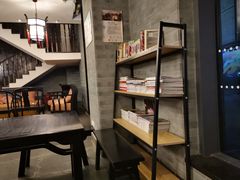 -星巴克(南宁民歌湖店)