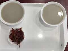 -聚德华天护国寺小吃(甜水园店)