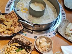 -江小渔鲜鱼火锅(冠亚星城店)