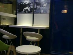 用餐区-DQ·蛋糕·冰淇淋(活力城店)