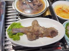 -乔家小院•非遗驴肉•本地小海鲜(滨河路店)