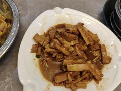 -李东农庄(中南百草园地标店)