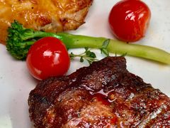 -马克西姆俄罗斯餐厅(通亚街店)