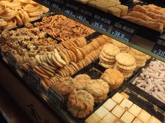 -真老大房(南京东路店)