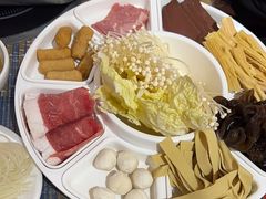 -鸡遇虾煲干锅火锅(小寨金莎店)