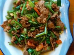 -临江餐馆二楼美食部落