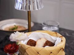 -LESCEDARS Brasserie Bistro香柏树