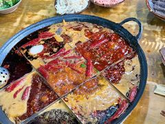 -正南齊北重庆老火锅(光华村直营店)
