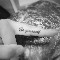 -Black Tattoo Studio