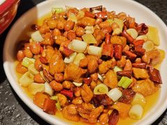 -万重锦·人文川菜馆(骡马市店)