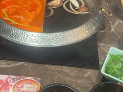 -一绪に和牛寿喜烧(罗湖益田假日店)