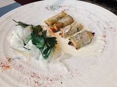 -香格里拉鱼跃地中海西餐厅·牛排披萨