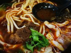 -鑫花溪牛肉米粉(凤凰街创始总店)