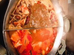 台式麻辣锅-湊湊火锅·茶憩(杭州湖滨银泰in77店)