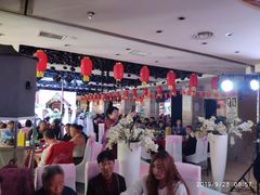 大堂-荣鹏风味烀饼总店