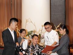 -广州富力丽思卡尔顿酒店