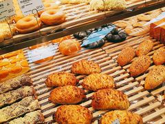 -小蜜蜂·Bakery&Coffee(翰子花园店)