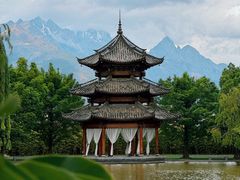 -丽江悦榕庄酒店-明月·雪山庭院餐厅