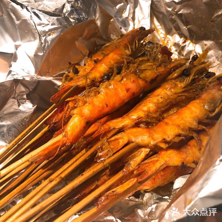 这里的小哥哥和小姐姐也很亮眼服务很及时