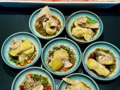 -鲜入唯煮·港式海鲜牛肉火锅(金宝街店)