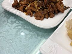 -六和聚传统烤鸭.天津菜(和平店)